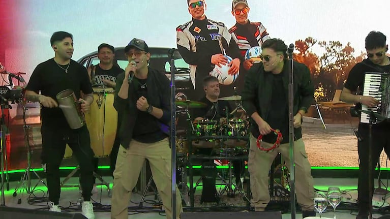 El grupo estuvo invitado a Seguimos en El Doce, en la previa de su presentación en Quality.