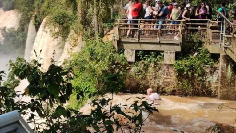 El hallazgo en medio de la búsqueda del turista que cayó a las Cataratas del Iguazú