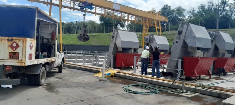 El hecho ocurrió en la planta de líquidos cloacales camino a Chacra de la Merced.