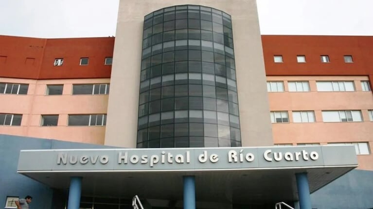 El herido se encuentra internado en el Hospital San Antonio de Padua.