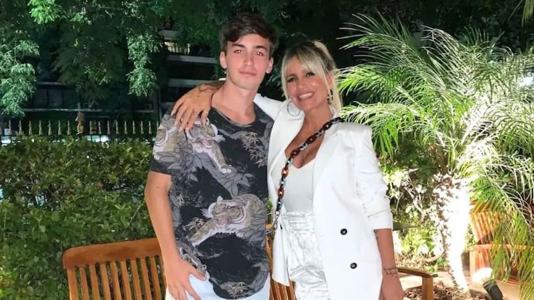 El hijo de la actriz brilla lejos de las cámaras.