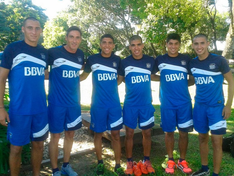 El histórico arquero de Instituto se puso la camiseta de Talleres. Imagen dolorosa para los hinchas gloriosos.