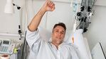 El histórico goleador, muestra señales de optimismo tras ser operado en Suiza. Foto: Instagram