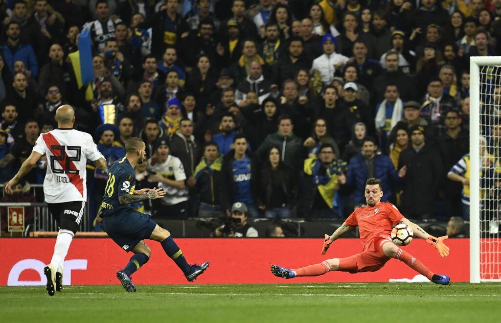 El histórico Superclásico se jugó en el Santiago Bernabéu del Real Madrid.