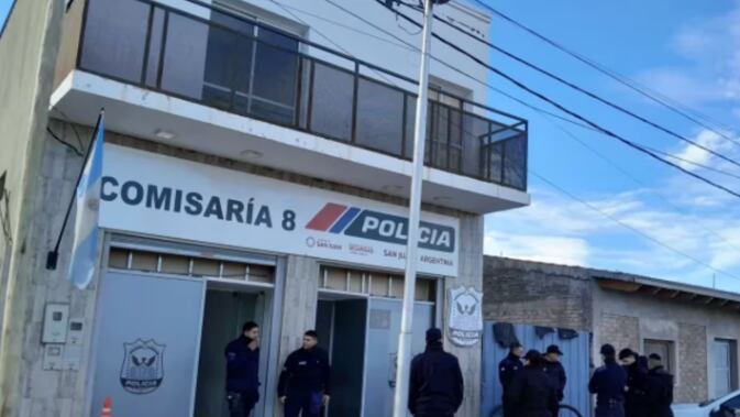 El hombre atacó a su tío por una supuesta infidelidad.