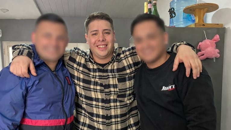 El hombre de 28 años conducía la camioneta que chocó al Clío.