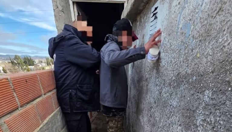 El hombre de 33 años quedó detenido tras atacar a su pareja.