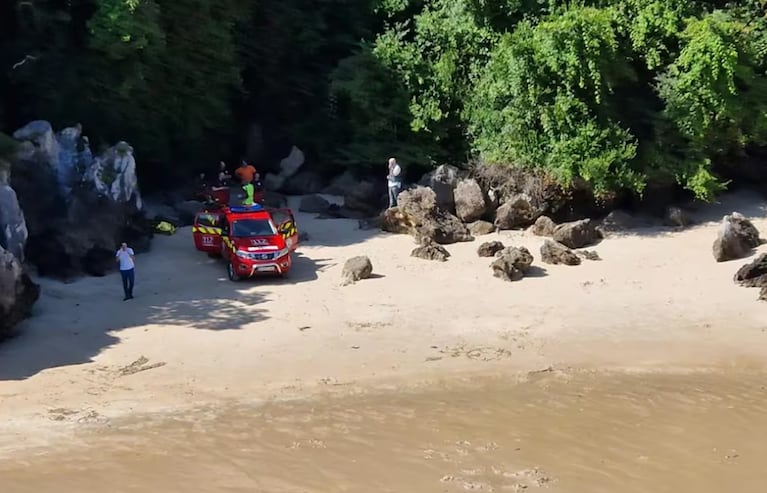 El hombre de 43 años apareció flotando en el agua (Gentileza El diario Montés)