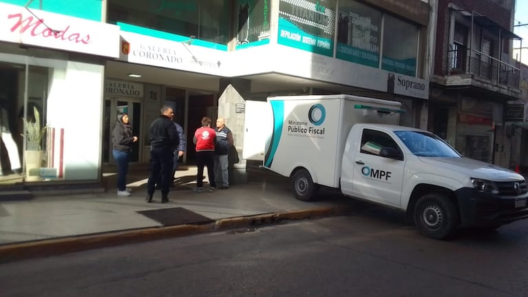 El hombre de San Luis fue hallado en el baño del domicilio incendiado.