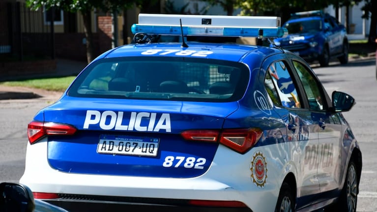 El hombre fue atacado a golpes cuando estaba en su casa.