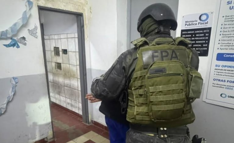 El hombre fue detenido en su propia casa.
