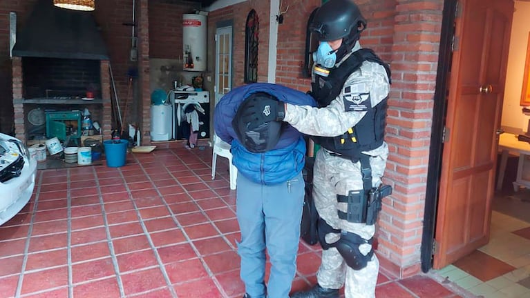 El hombre fue detenido junto a su pareja y a su madre. / Foto: MPF Córdoba