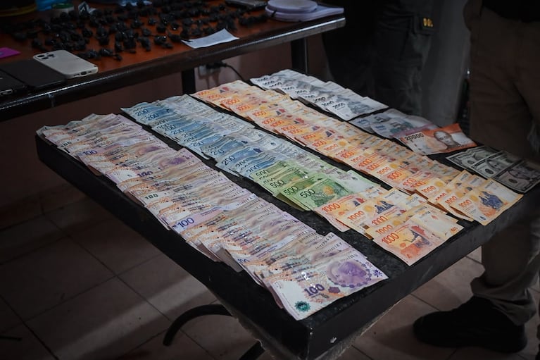 El hombre fue detenido tras allanamientos en Córdoba.