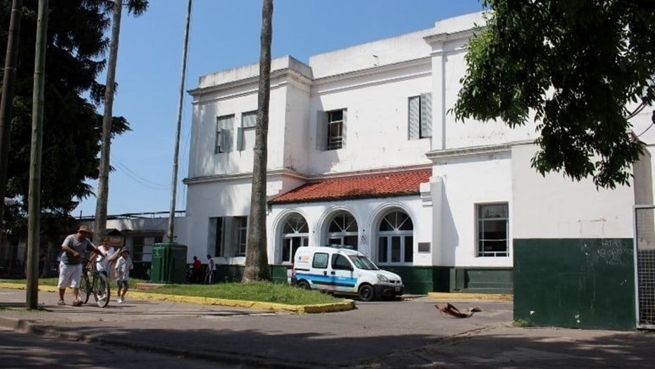 El hombre murió en el hospital.