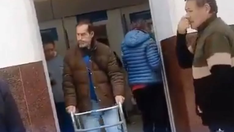 El hombre recibió burlas tras la viralización de las imágenes.
