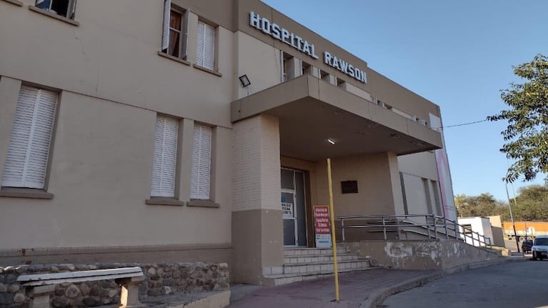 El hombre se encontraba internado muy grave en el Hospital Rawson por neumonía bilateral.