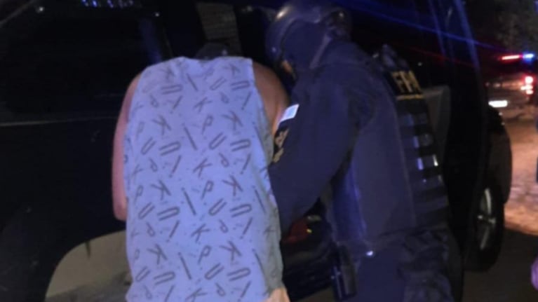 El hombre vendía en su casa y también distribuía por la localidad.