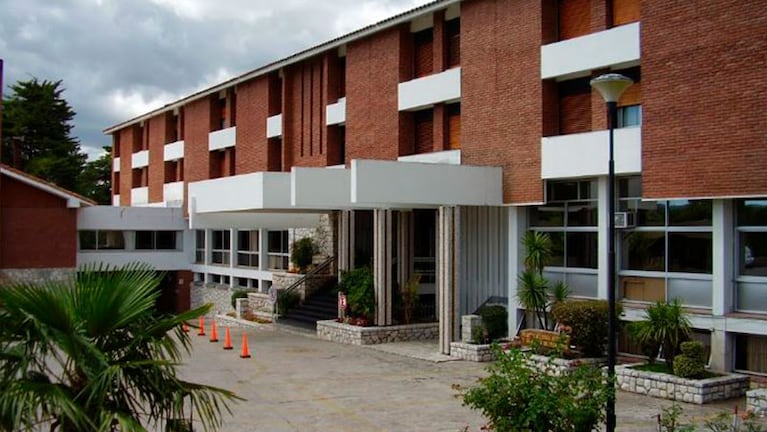 El hotel Casa Serrana de Huerta Grande pertenece a un sindicato y tiene capacidad para más de 500 personas.