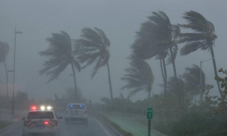 El huracán María llegó con fuerza a Puerto Rico