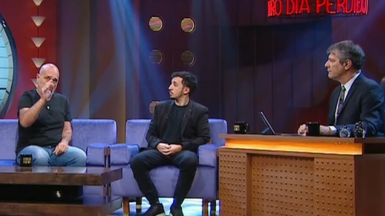 El ideólogo del documental sobre el DT argentino contó cómo surgió la idea. Imagen: captura El Doce.