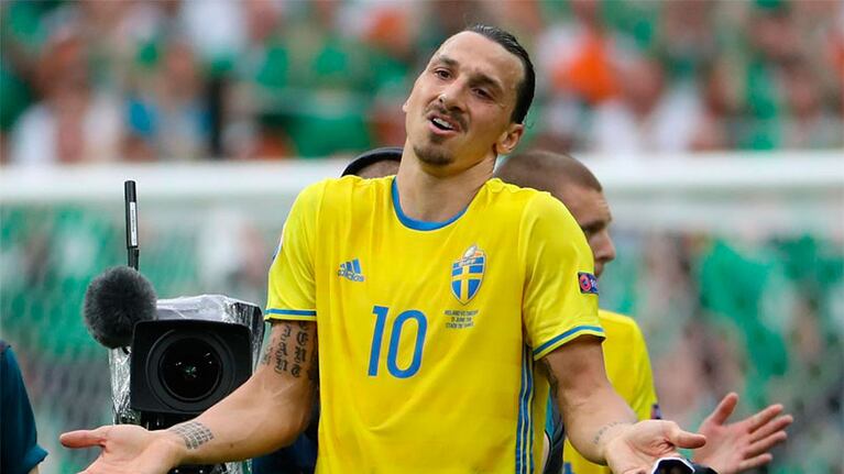 El ídolo de Suecia podría quedarse fuera de Rusia 2018.