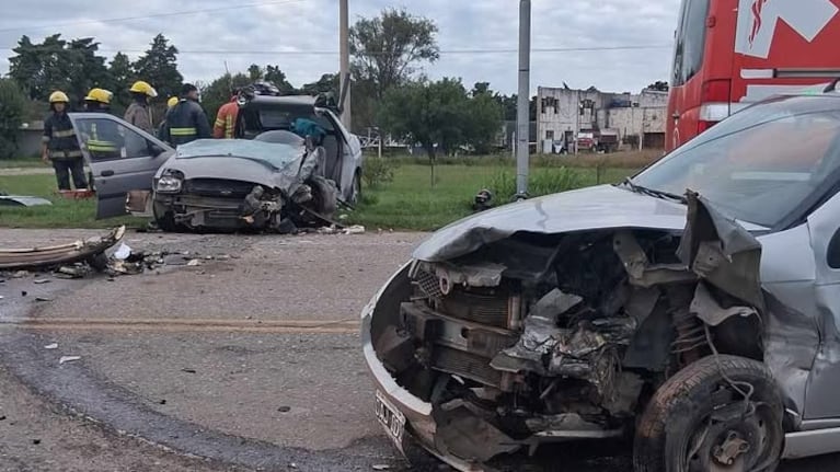 El impacto fue frontal sobre la ruta 19.