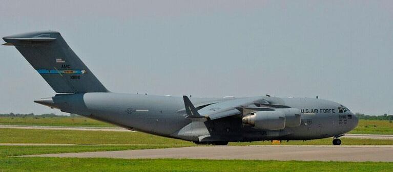 El imponente aterrizaje del C-17 Globemaster en Córdoba