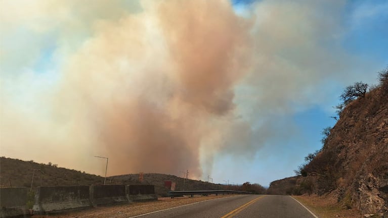 El incendio originado en la zona de La Calera.