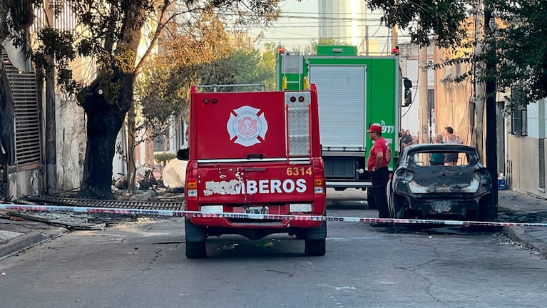 El incendio provocó el colapso de toda la estructura.