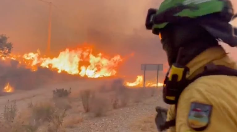 El incendio se desató el jueves y hay muertos y desaparecidos.