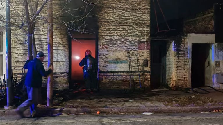 El incendio se originó en una vivienda de barrio Alberdi.