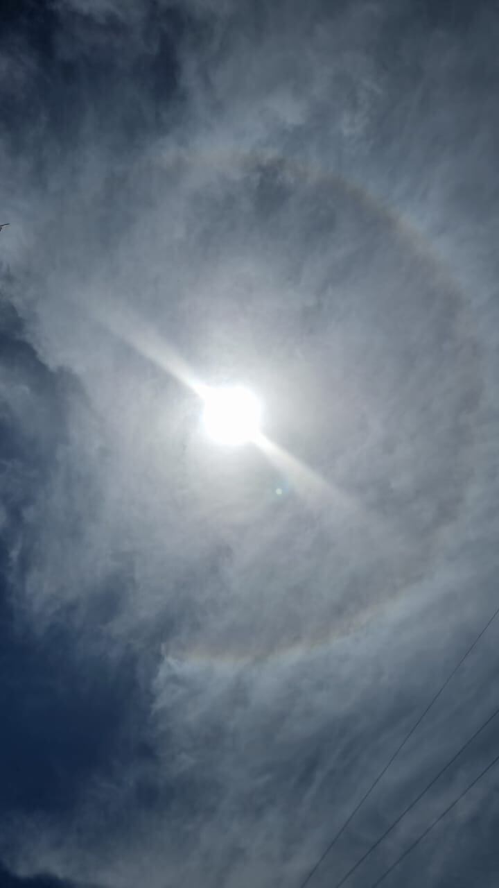 El increíble halo que rodeó el sol.
