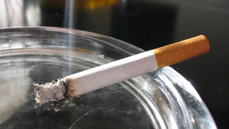 El incremento de los cigarrillos hará sentir el bolsillo de los fumadores.