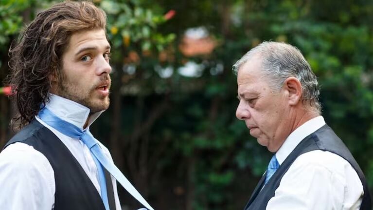 El influencer comunicó la muerte de su padre.