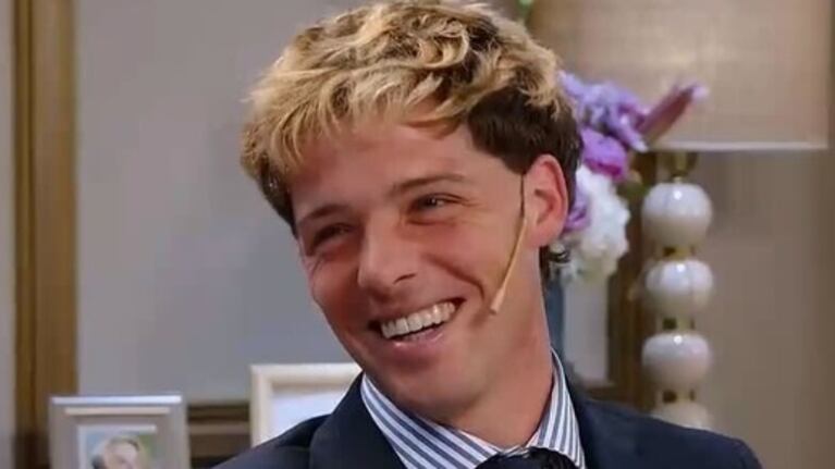 EL influencer habló de su nuevo amor en La Noche de Mirtha.
