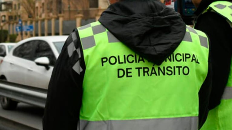 El inspector de tránsito está acusado de balear una casa. Foto: imagen ilustrativa.