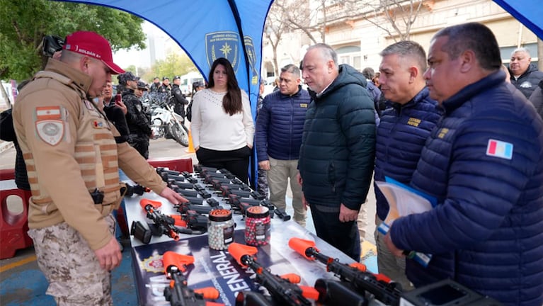 El intendente Accastello presentó el plan Vigía en Villa María.