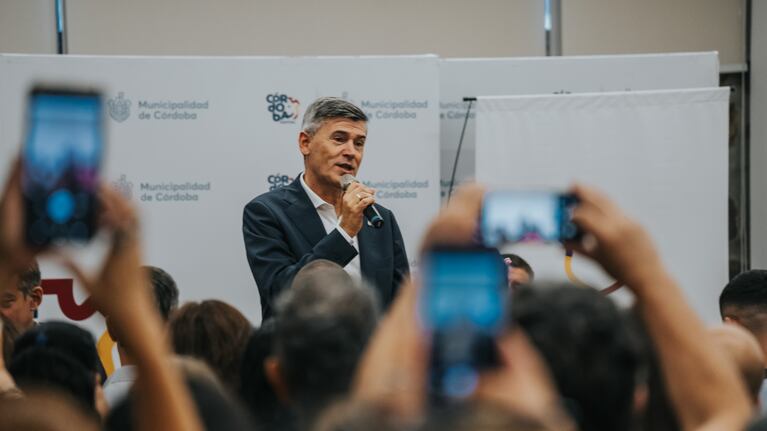 El intendente endureció su postura ante Milei.