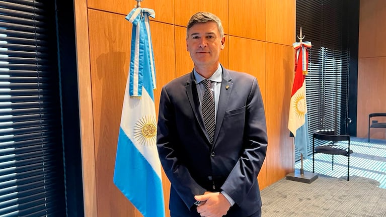 El intendente Passerini confirmó la reestructuración de su gabinete. Foto: Mateo Lago / El Doce.