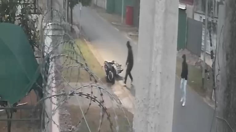 El intento de asalto ocurrió minutos antes de las 8 de la mañana.