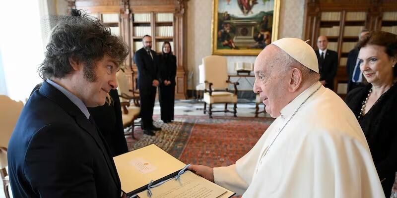 El jefe de Estado y Francisco se reunieron en febrero de 2024.