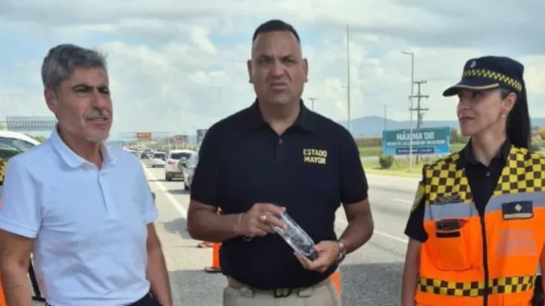 El jefe de la Caminera, Maximiliano Ochoa Roldán, detenido junto a otras seis personas.