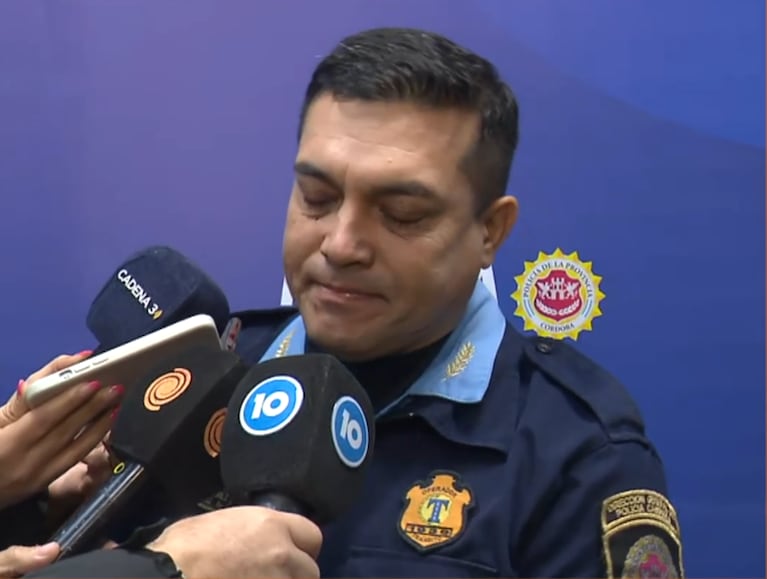 El jefe de Seguridad Vial se emocionó al hablar de los policías atropellados y los agravios que reciben.