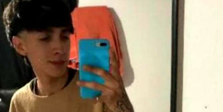 El joven de 18 años fue atacado con un piedrazo en Villa Dolores.