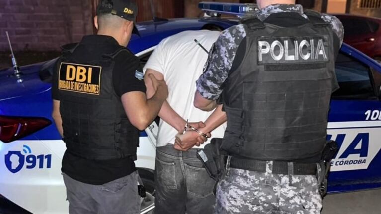 El joven de 18 años tiene muerte cerebral luego de la agresión.