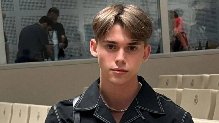 El joven de 21 años es furor en las redes sociales.