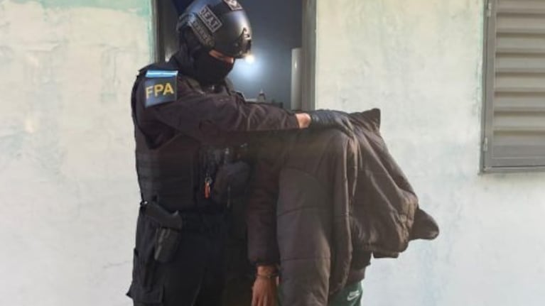 El joven de 29 años fue arrestado un mes y medio después.