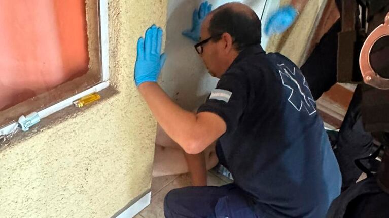 El joven quedó atrapado a la altura de la cabeza. Foto: Radio Vos.