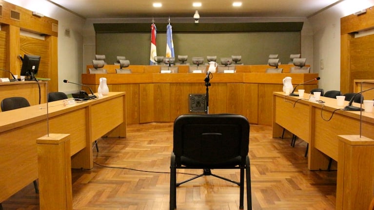 El juicio es con jurados populares en la Cámara Sexta del Crimen.