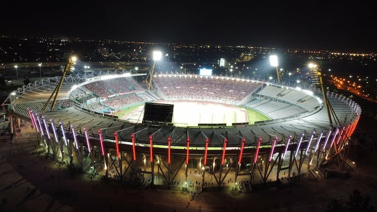 El Kempes está listo para recibir otra fiesta del fútbol argentino.
